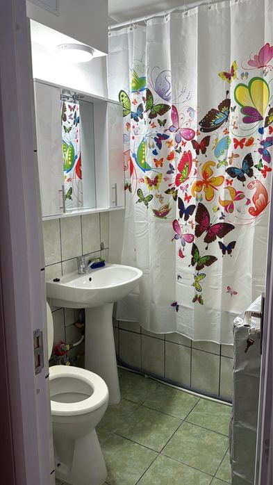 Garsoniera regim hotelier în brazda