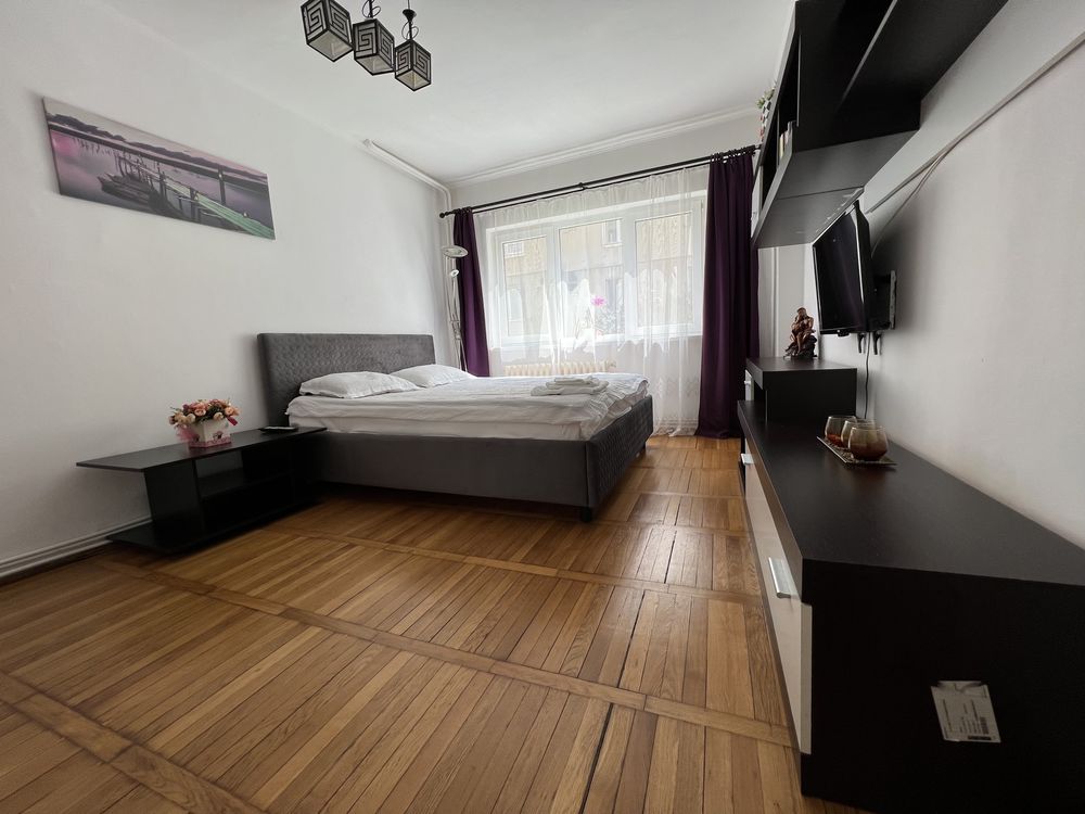 Inchiriez apartament cu o camera in regim hotelier