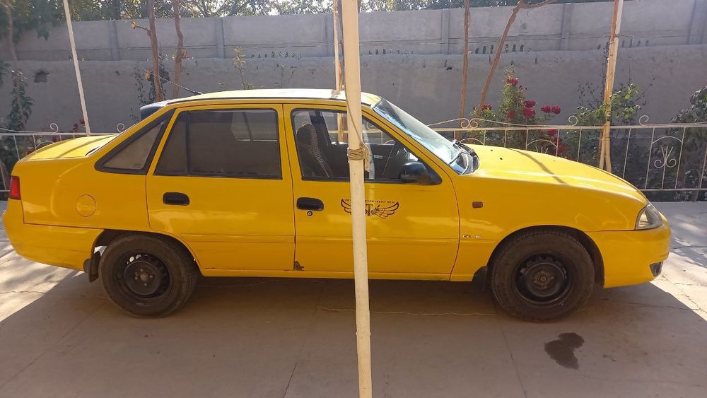 Nexia 2 sotiladi 2013 yil