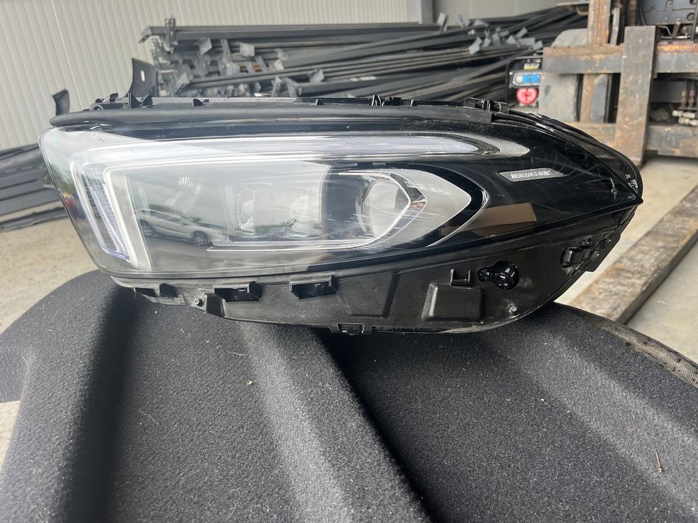 Фар Mercedes A class W177 Full led