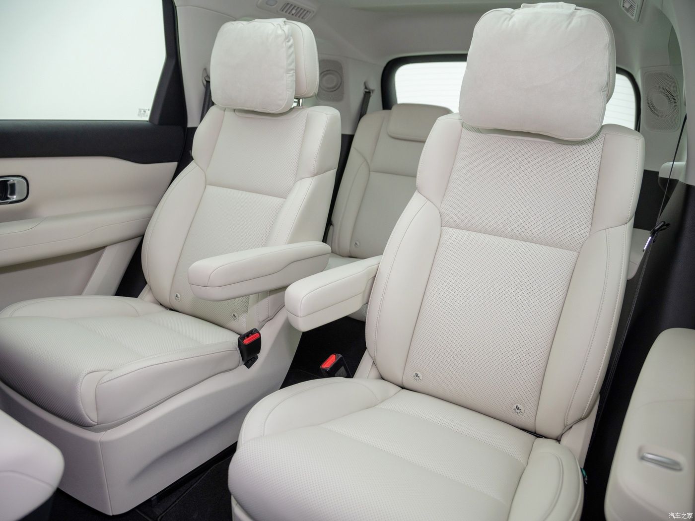 Leapmotor C16 premium boshlangich 30%