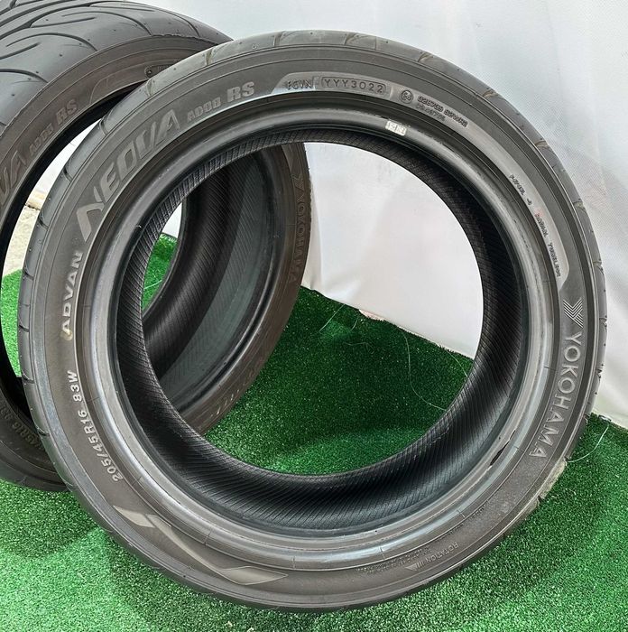 4бр пакет 205/45r16 и 235/40r17 YOKOHAMA летни