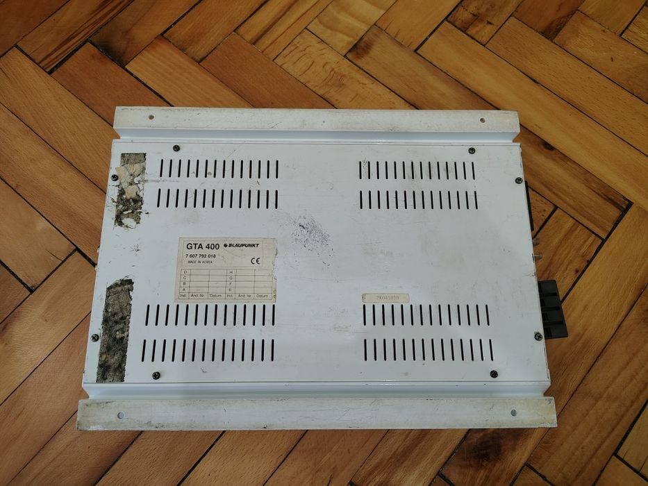 Усилвател Blaupunkt GTA400 и GTA4100B