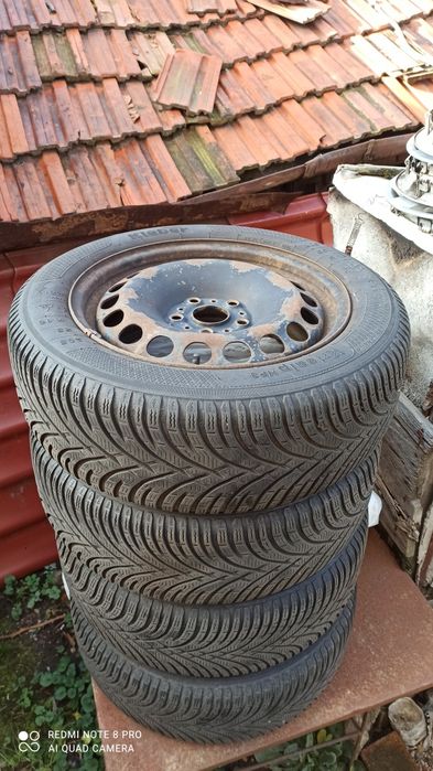 Set de 4 anvelope de iarna pe roti 205 55 r16 Kleber