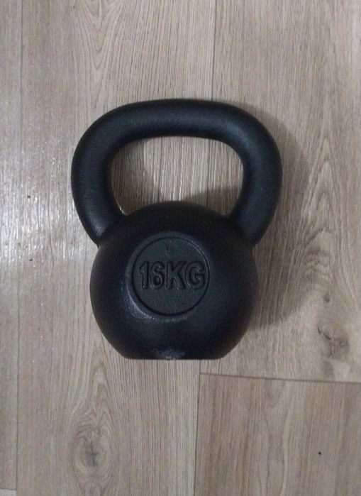 Гиря 16кг чугунная
