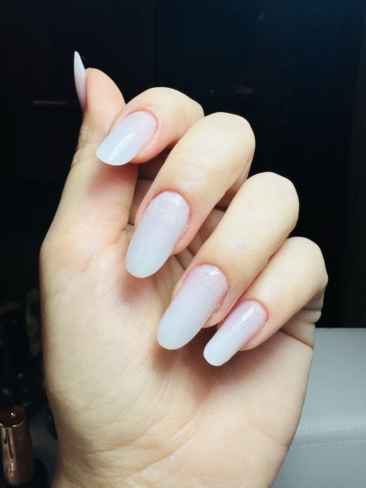 Manichiura/oja semipermanenta