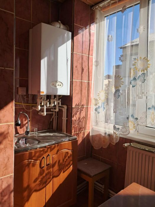 Vând apartament 2 camere