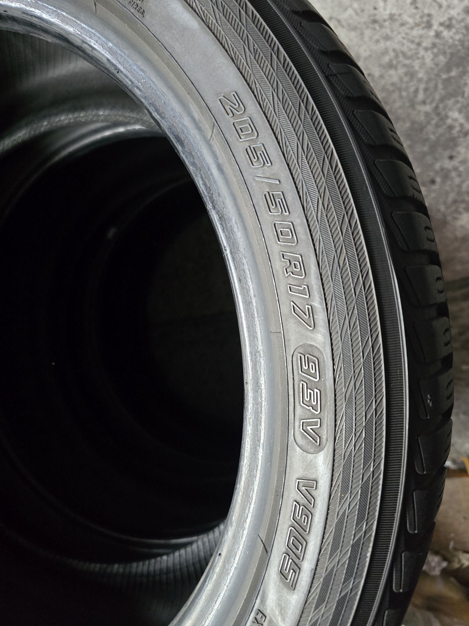 Yokohama 205/50 R17 93V MS iarnă