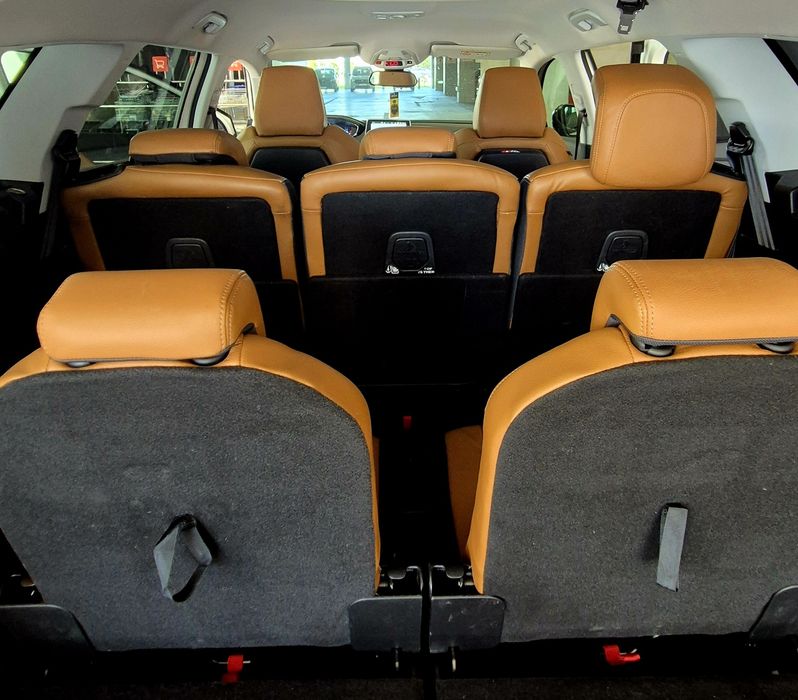 Vând Peugeot 5008 , an 2019 , TVa inclus deductibil