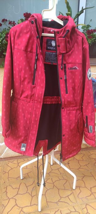 Дамско планинско яке