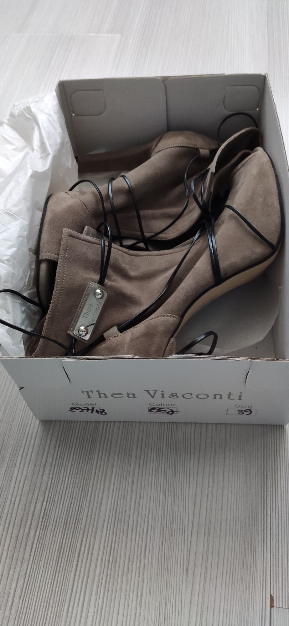 Sandale dama  Thea Visconti de culoare bej/toc 10 cm/ măsură 39*Nou*