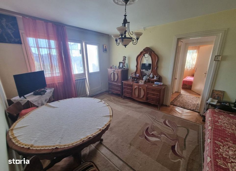 Apartament  2 camere Podu Ros , 53 metri, etaj 4 Cod:160024