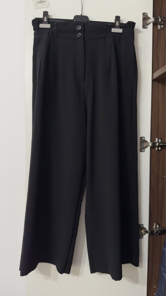 Pantaloni negri H&M culottes 3/4