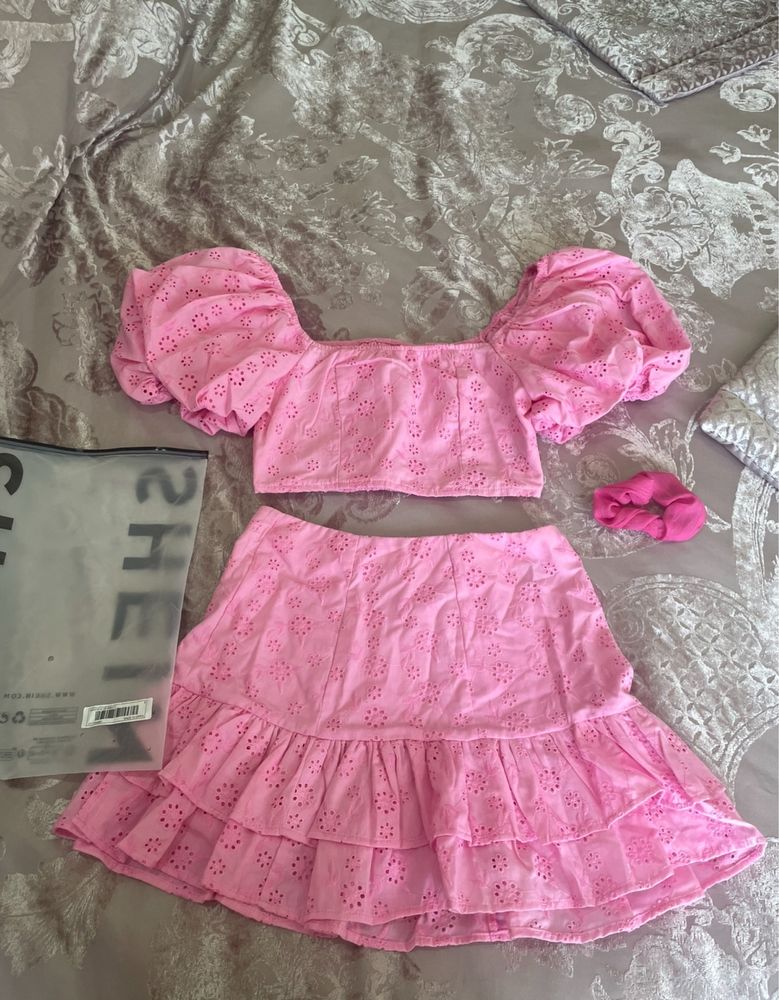 Комплект от две части Shein