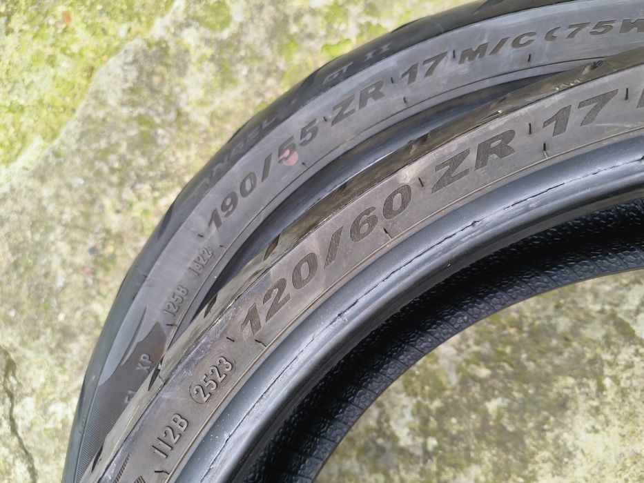 Pirelli Angel GT 2