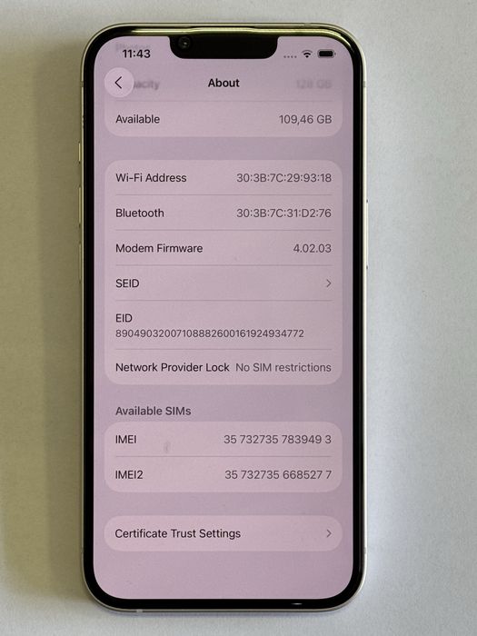 Apple iPhone 14 128GB Starlight - Нов .