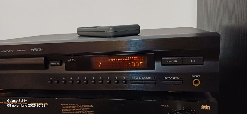 Cd player Yamaha CDX-596 cu telecomanda