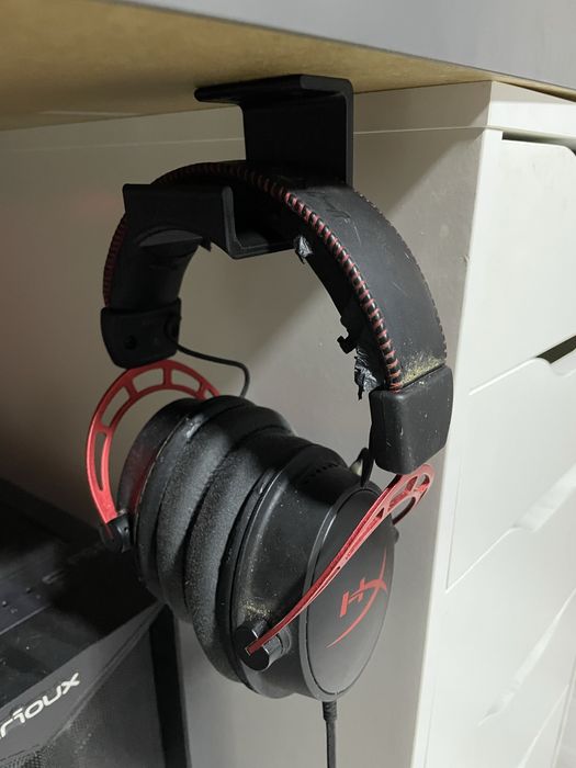 Suport CASTI sub birou