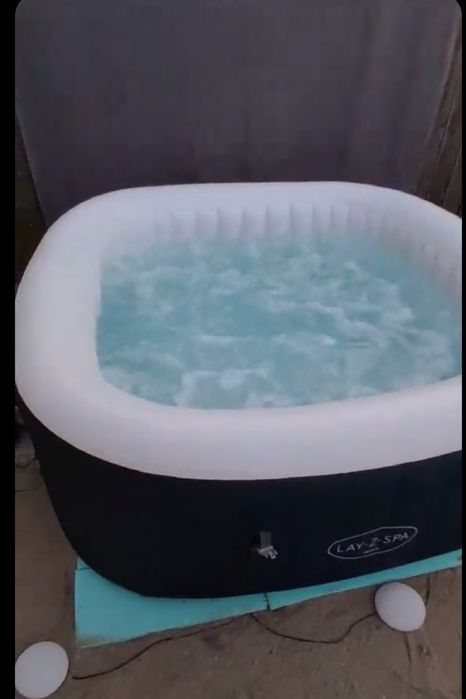 Jacuzzi Lay Z-spa