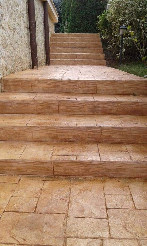 Pavele pavaj beton amprentat elicopterizat parchet piatră gresie