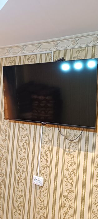 Телевизор Samsung 45