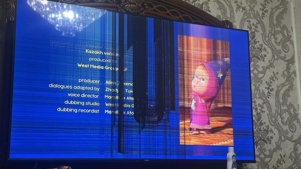 Телевизор Yasin 65G11K 165 см черный