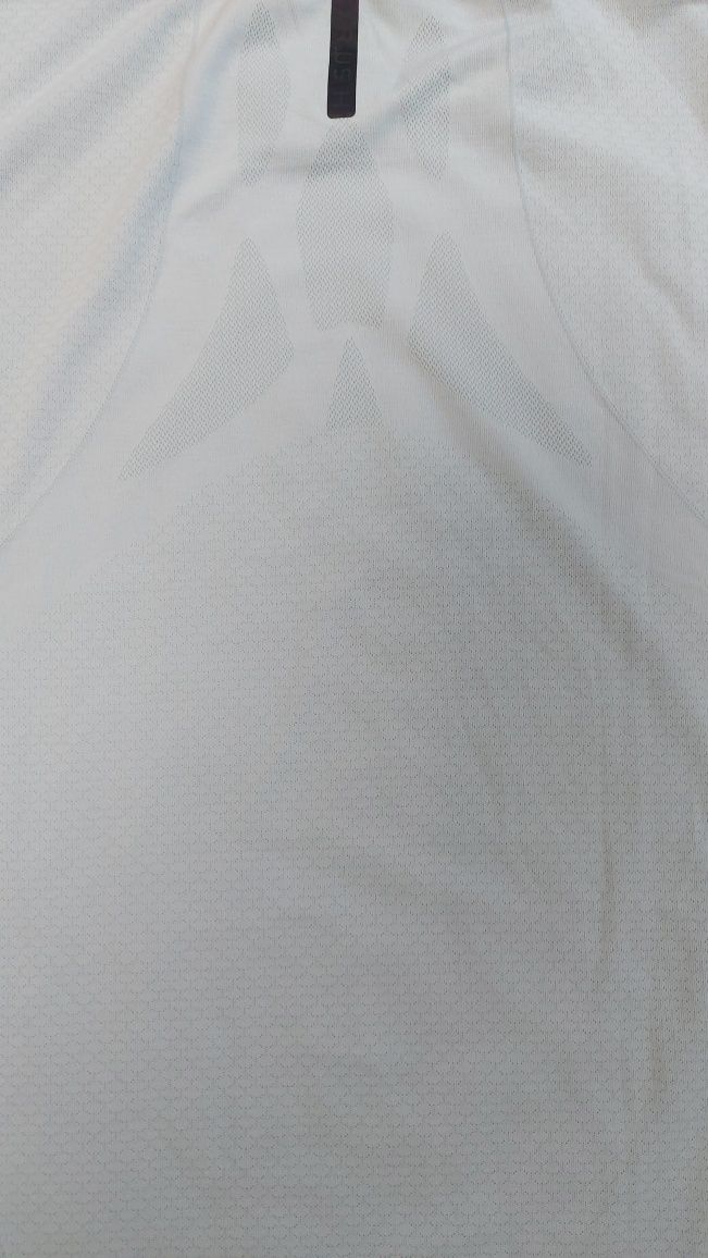 Under armour rush тениска XL размер