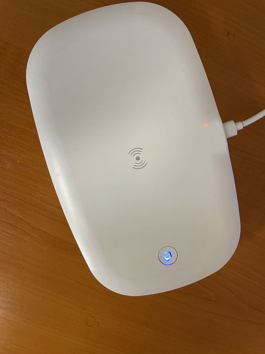 Retro placa de baza si UV sanitizer cu wirelles