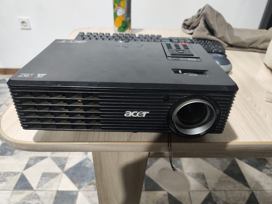 Продам проектор ASer