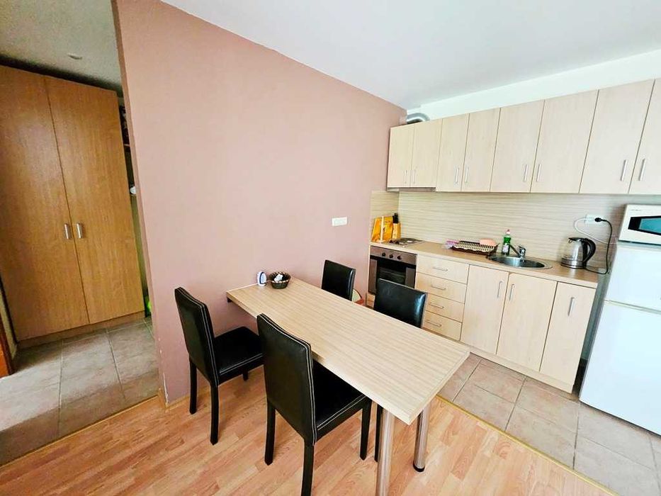 Продава се Двустаен апартамент в к.к. Слънчев бряг - 67 кв.м за 971 €/кв.м - Снимка #4