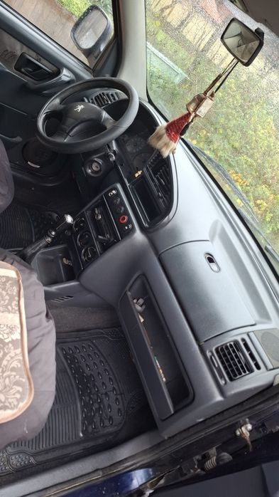 Peugeot Partner 1.9 чист дизел [2001г]!