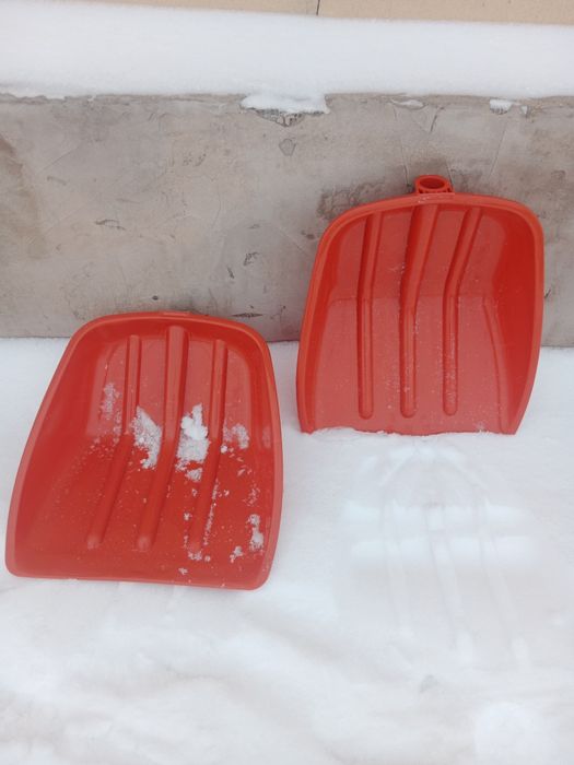 Лопата для уборки снега, пластиковая ударопрочная морозостойкая