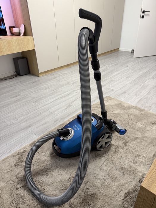 Aspirator Philips Performer Expert Premium