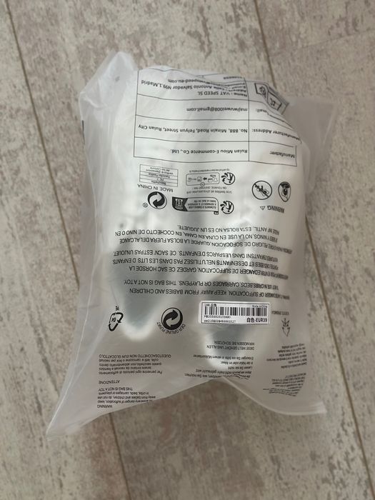 Дамски бели кецове еко кожа