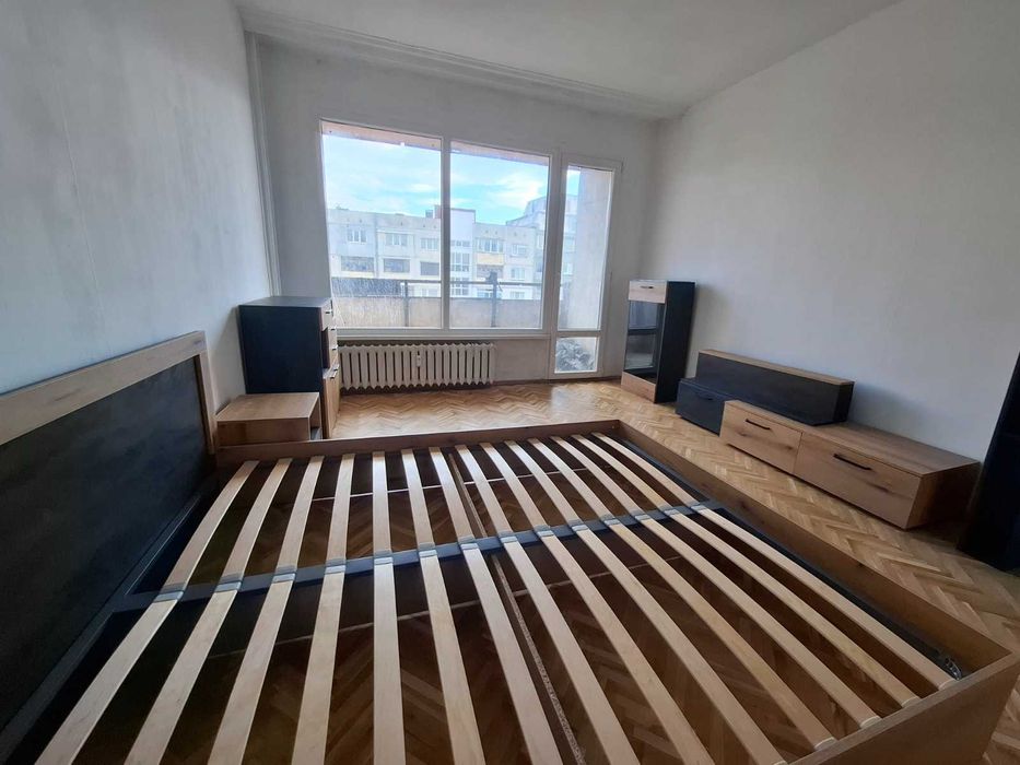 Отдава под наем 2-стаен просторен апартамент Красна Поляна 2