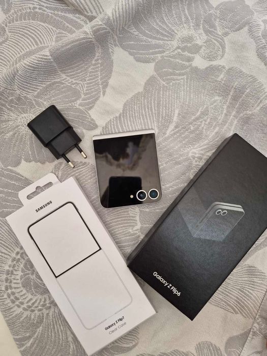 Samsung Galaxy Z Flip6 12GB/512GB Silver Shadow