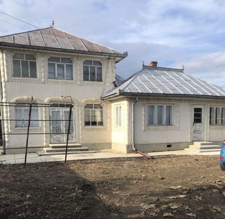 Vand casa Bodestii de Sus