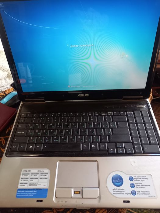 Продам ноутбук. .