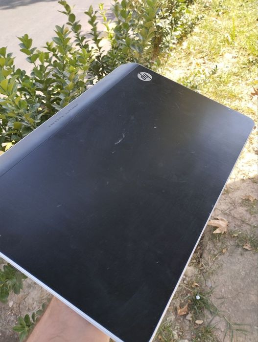 Noutbuk HP AMD A8 4500M