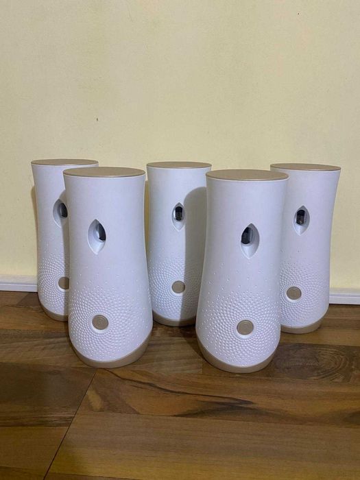 Автоматични ароматизатори Airwick – комплект от 5 броя