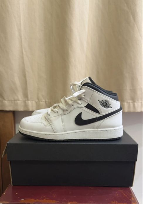 vand jordan 1 mid