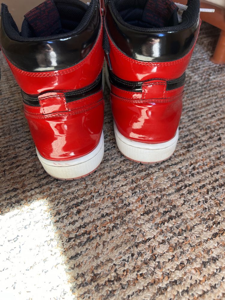 Jordan 1 patent bred 1:1