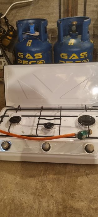 plita cu gaz + 2 butelii !