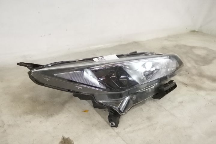 Far Dreapta Halogen NU FUNCTIONEAZA DAYLIGHT-UL Original in stare buna