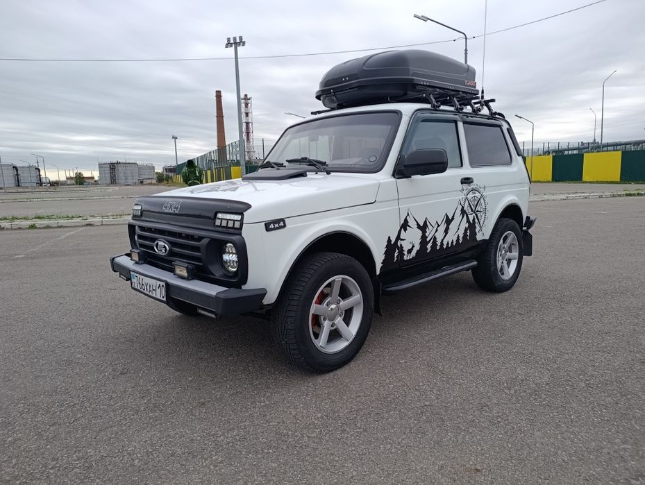 Продам авто Нива 21214
