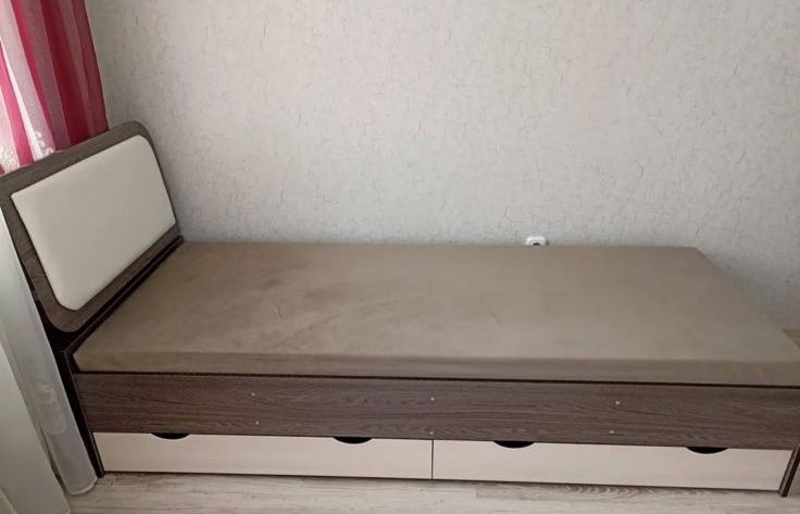 Продам кровать 54000