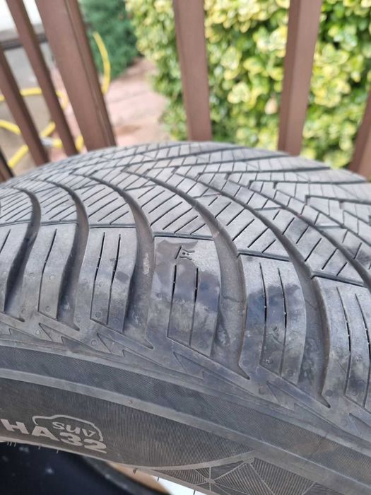 Всесезонни гуми за SUV Kumho Solis 4S HA32 265/60 R18 114V 2 бр.