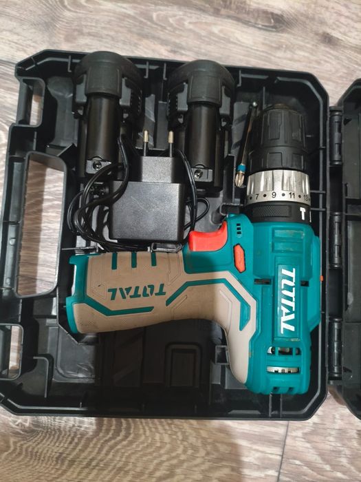 Продам шуруповёрт