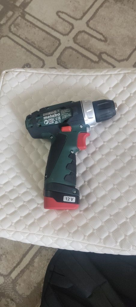 Metabo 12 V шуруповерт
