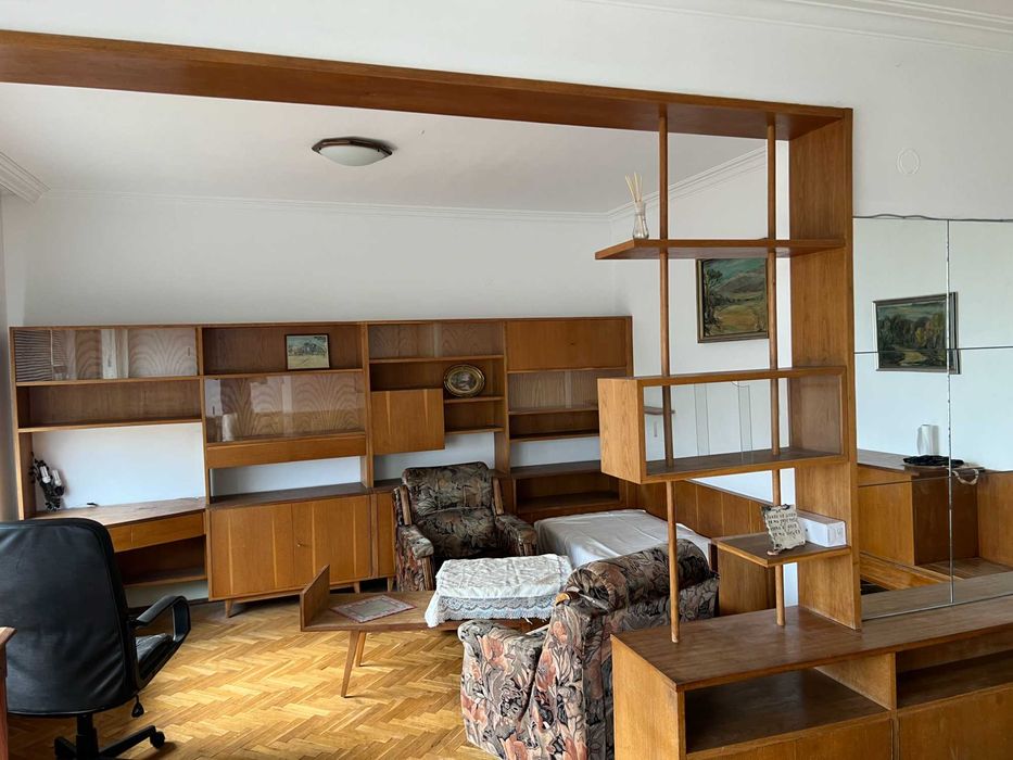 Продава се Тристаен апартамент в София, Гео Милев - 93 кв.м за 3549 €/кв.м - Снимка #2